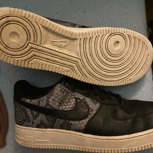 Nike side 11 men’s. Air Force One